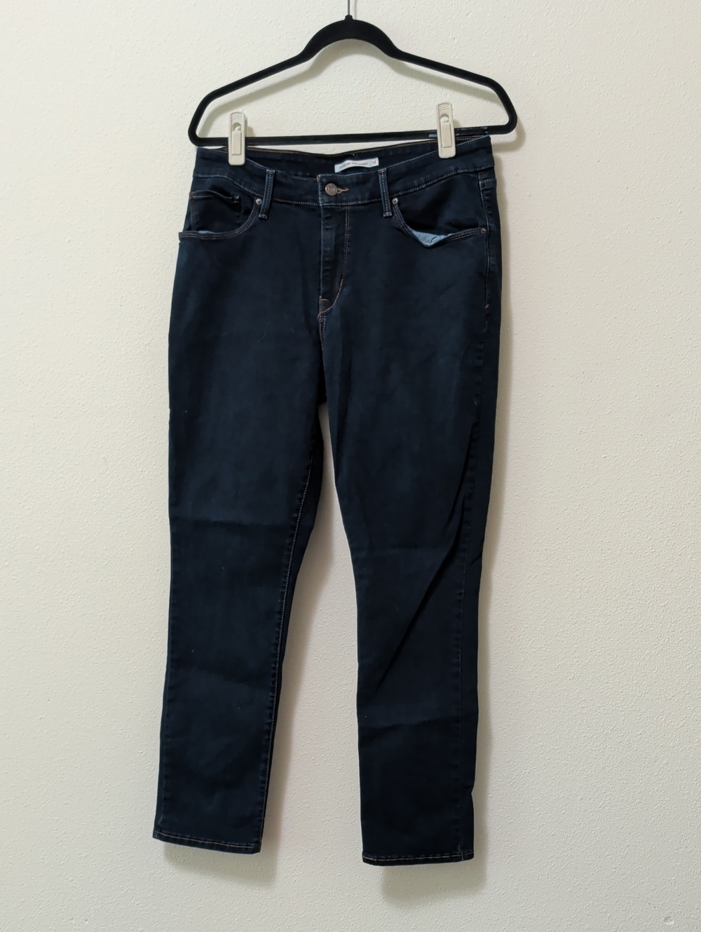 Levi's Dark Navy Skinny Jeans